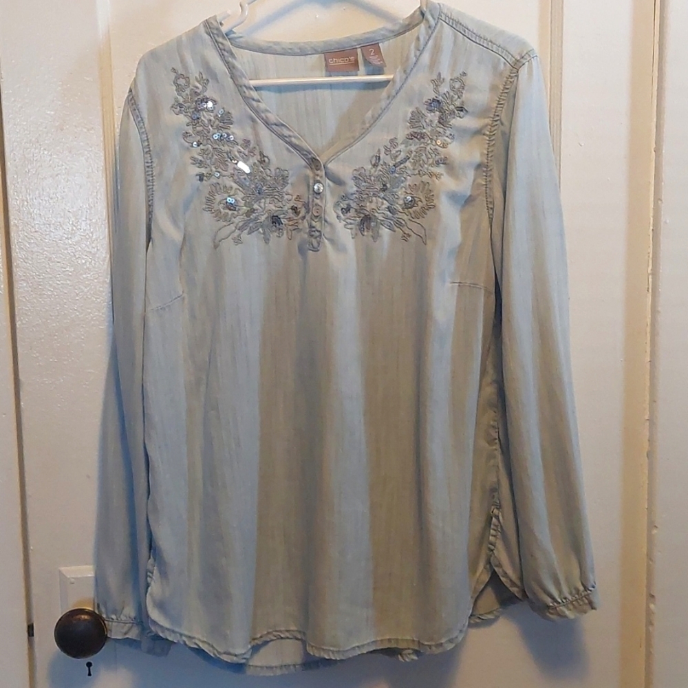 Chico's Size 2 Embroidered Sequin Metallic V-Neck Light Blue Lyocell Top